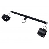 Черная распорка для ног с кожаными манжетами - Pecado - купить с доставкой в Челябинске