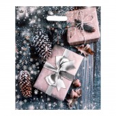 Новогодний пакет с принтом в виде подарков и вырубной ручкой (45х38 см) - Сима-Ленд - купить с доставкой в Челябинске