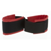 Полиуретановые манжеты для фиксации рук вместе Bound Together Wrist Restraints - Blush Novelties - купить с доставкой в Челябинске