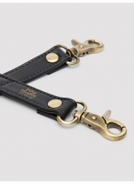 Черный фиксатор для манжет Bound to You Faux Leather Hogtie - Fifty Shades of Grey - купить с доставкой в Челябинске