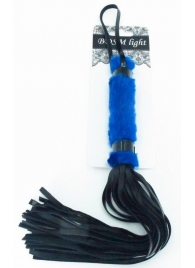 Нежная плеть с синим мехом BDSM Light - 43 см. - БДСМ Арсенал - купить с доставкой в Челябинске