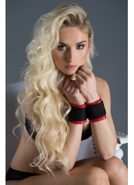 Полиуретановые манжеты для фиксации рук вместе Bound Together Wrist Restraints - Blush Novelties - купить с доставкой в Челябинске
