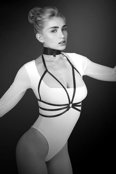 Черная упряжь на грудь Julia - Bijoux Pour Toi - купить с доставкой в Челябинске
