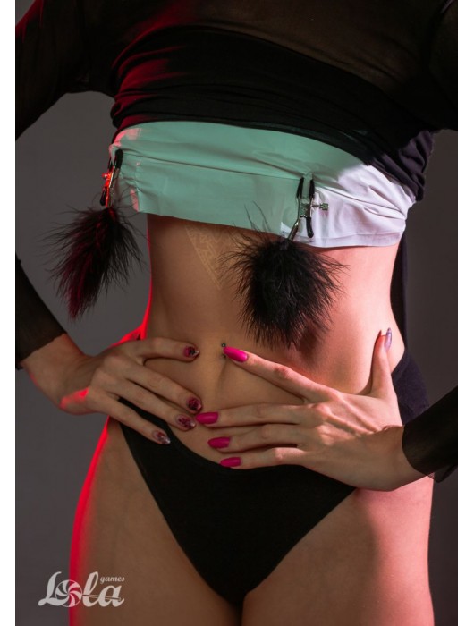 Зажимы на соски с черным пухом Euphoric - Lola Games - купить с доставкой в Челябинске