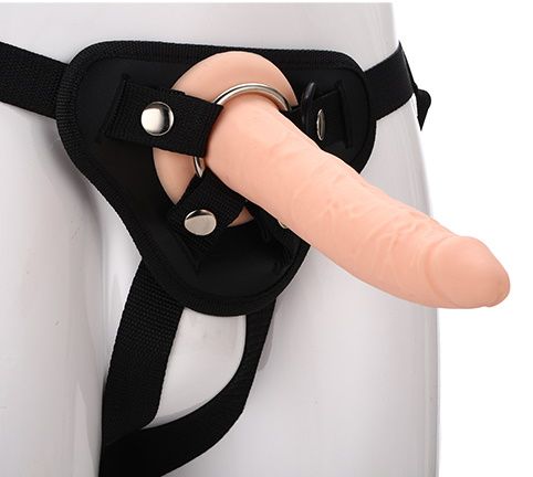 Телесный страпон на черных трусиках STRAP ON REAL DILDO - 20 см. - Dream Toys - купить с доставкой в Челябинске