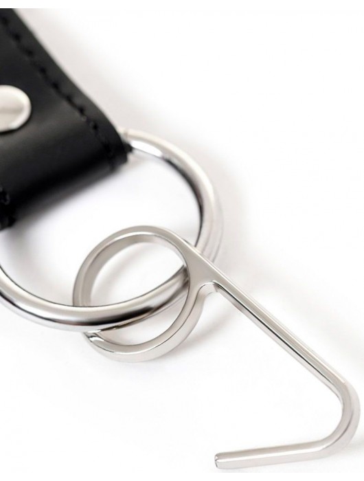 Кляп-крючок на чёрном кожаном ремешке - ToyFa - купить с доставкой в Челябинске