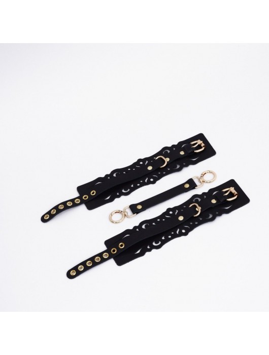 Черный кожаные оковы с узорами и золотистой фурнитурой - Crazy Handmade - купить с доставкой в Челябинске